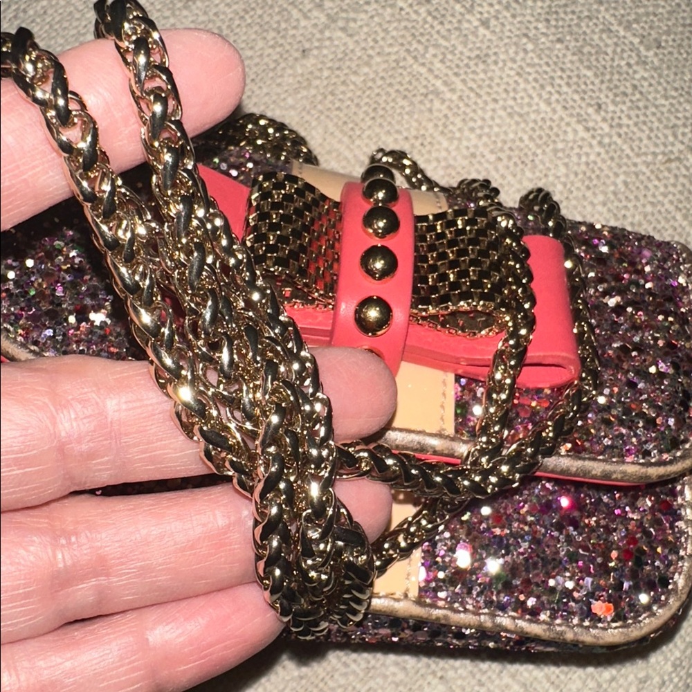 CHRISTIAN LOUBOUTIN - Picture 10 of 12